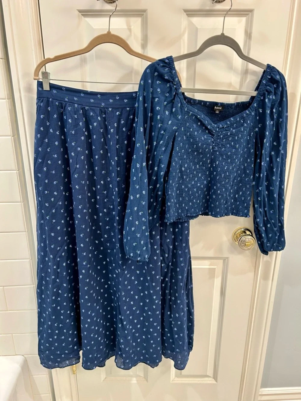 Sold Madewell Matching Set Cotton Blue Floral Smocked Crop Top Maxi Skirt Large - Picture 2 of 16